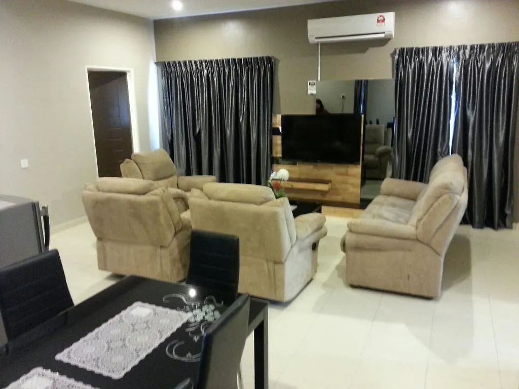 Jq Suria 18 Hotel